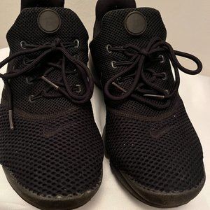 Nikes Mesh Women's Running Shoe